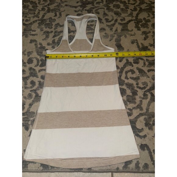 Lululemon tank top women’s size 2?‎ - Picture 3 of 4